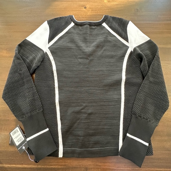 NWT Blanc Noir Compete V-Neck Mixed Knit Pullover - Picture 4 of 6
